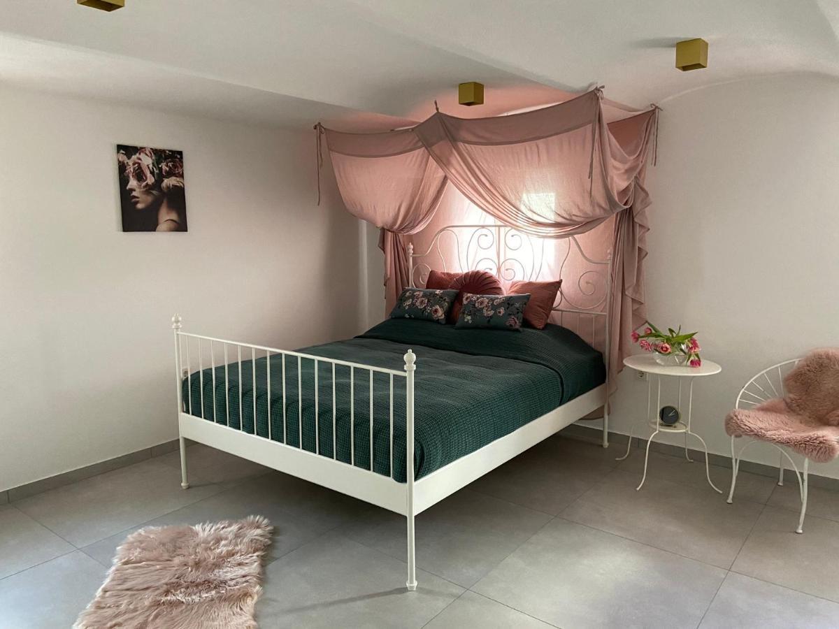 Runkel Luxus Ferienwohnung Mit Whirlpool المظهر الخارجي الصورة